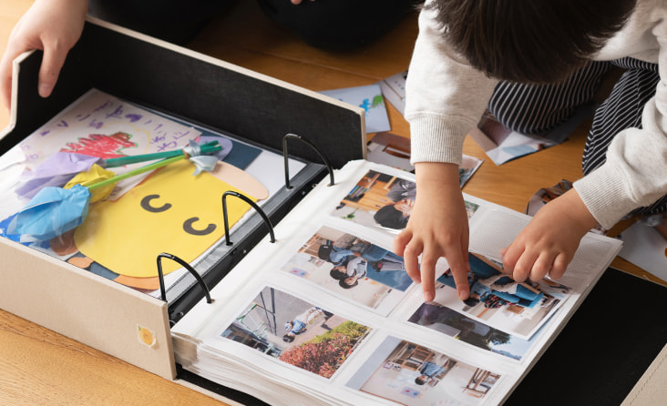 Newカラー】たっぷり収納アルバム(1200枚収納)｜写真の整理・収納は