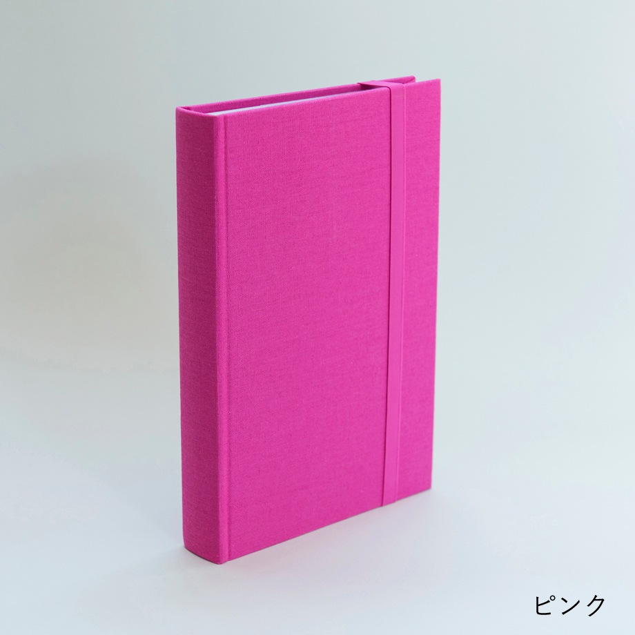 ぶぅちゃん　しまうまプリント　カメラのキタムラ　リネンアルバム　７冊 リネンアルバム (300枚収納)｜写真の整理・収納はしまうまプリントで