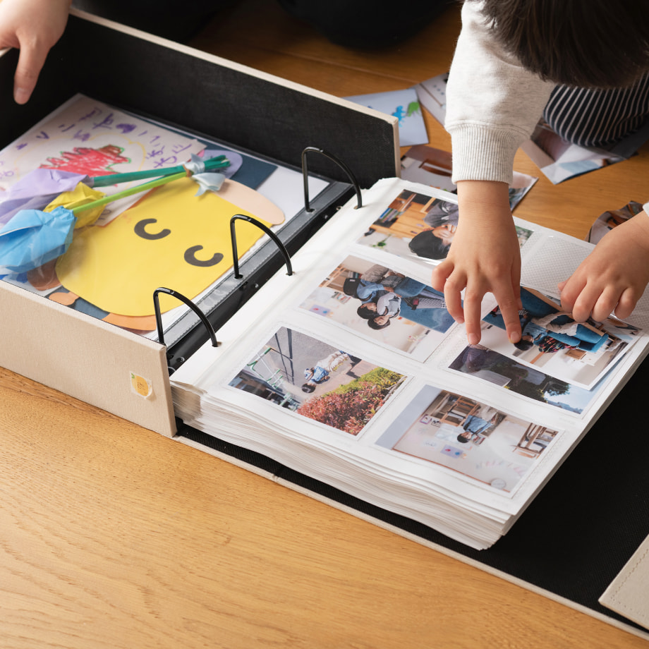 Newカラー】たっぷり収納アルバム(1200枚収納)｜写真の整理・収納は